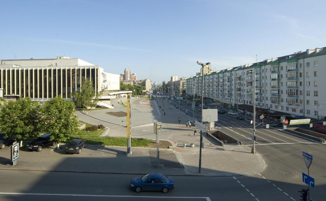 Квартира По Улице Большая Васильковская, 114 Kyiv Exterior photo